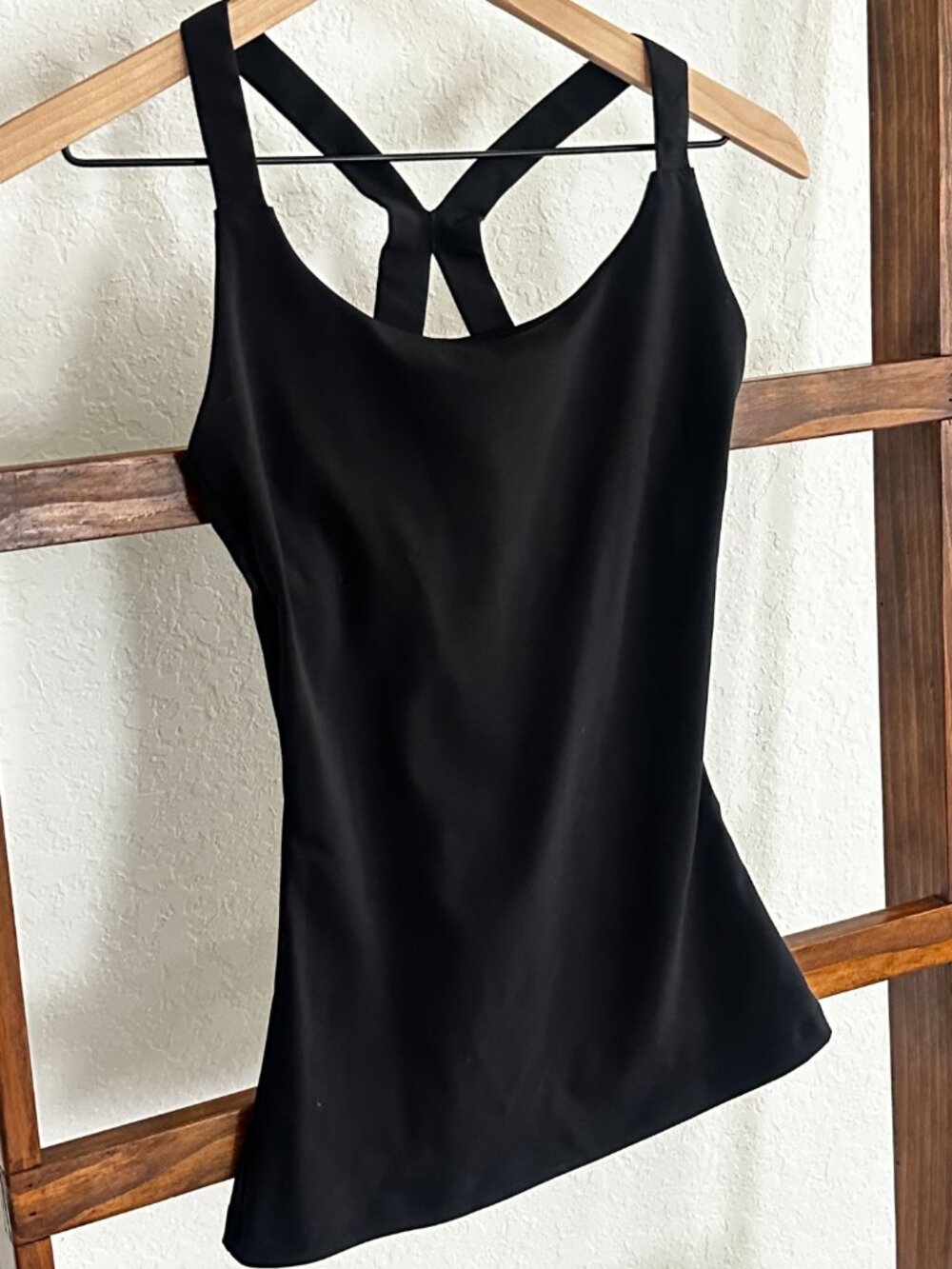 Spanx Black Cross Back Tank Soft Compression Size M - Picture 10 of 10